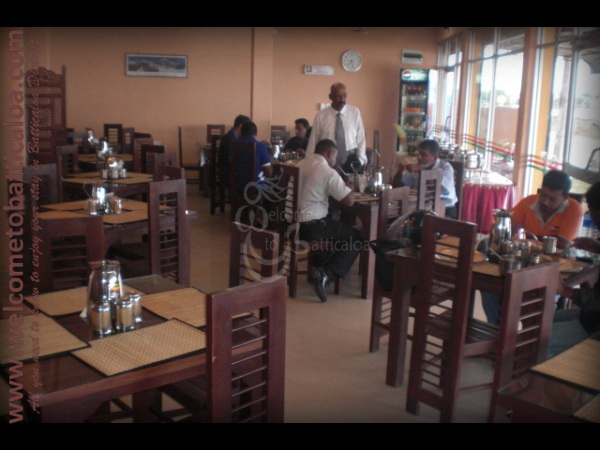 Sri Kishna Cafe 06 - Batticaloa Restaurant - Welcome to Batticaloa